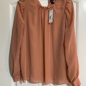 NWT long sleeve blouse. Size M